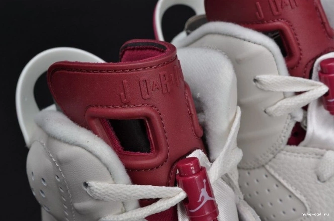 white 384664-116 6 Maroon Retro Air Jordan 0814